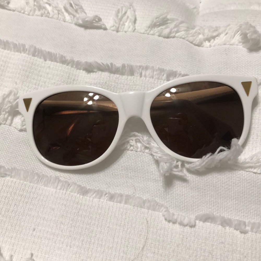 White sunglasses